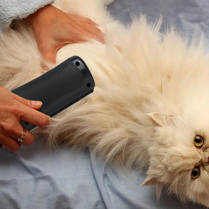 Deshedding Brush for Cats & Dogs - Grooming Made Easy - PETLUXE