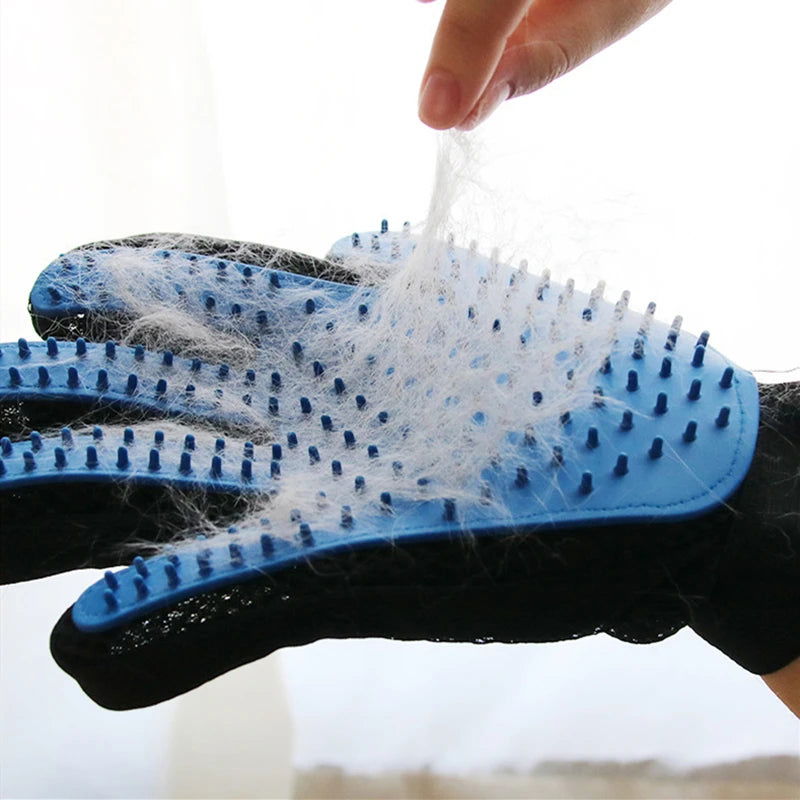 Pet Grooming Glove for Cats & Dogs - PETLUXE